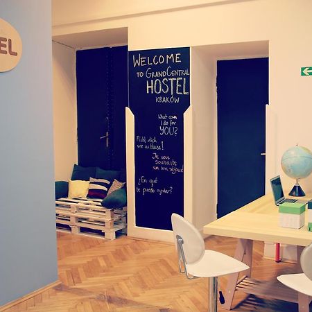 Grand Central Hostel Krasków Eksteriør bilde