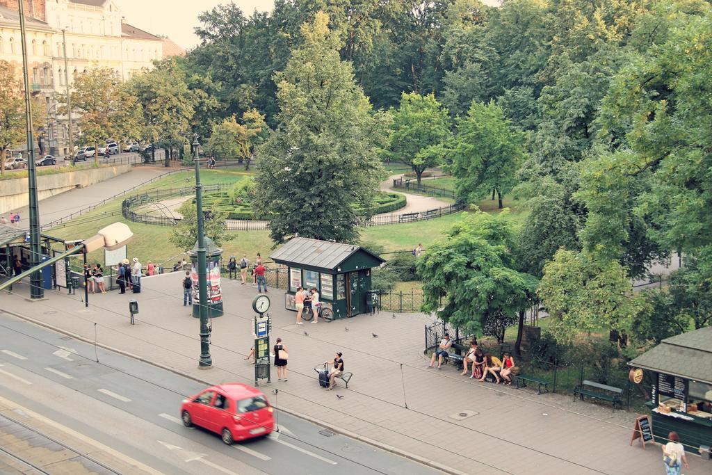 Grand Central Hostel Krasków Eksteriør bilde